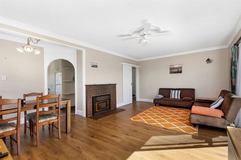 Photo of property in 17 Waiho Terrace, Elsdon, Porirua, 5022