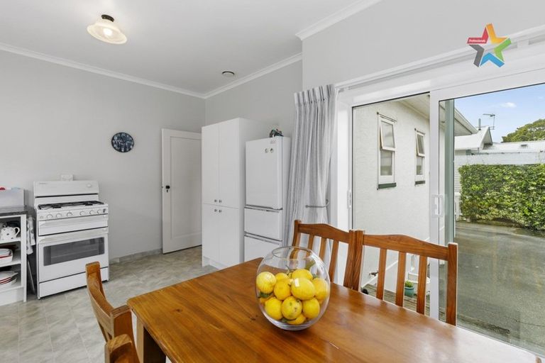 Photo of property in 28 Trafalgar Street, Waiwhetu, Lower Hutt, 5010