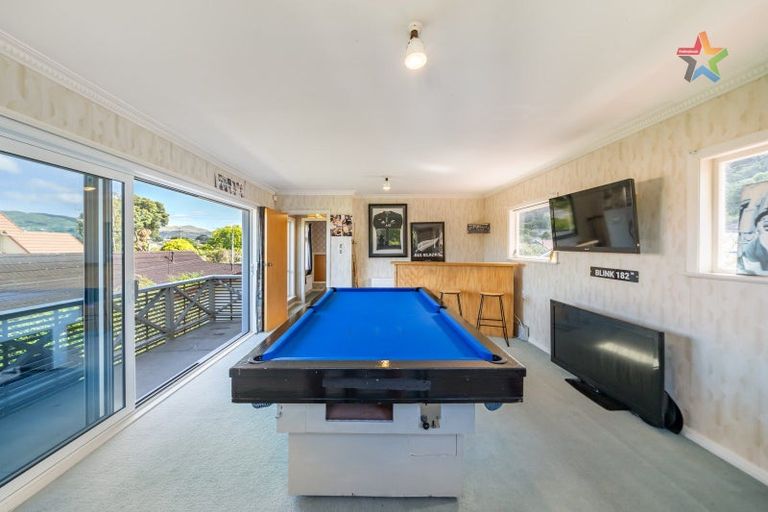 Photo of property in 44 Norton Park Avenue, Fairfield, Lower Hutt, 5011