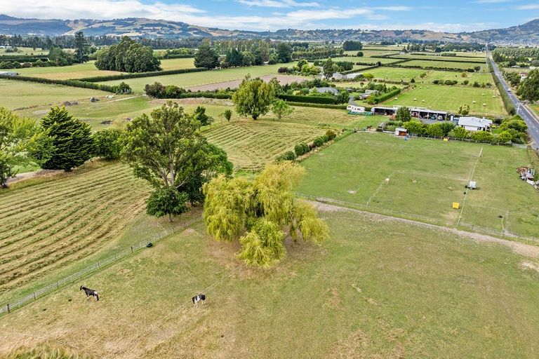 Photo of property in 40 Taioma Road, North Taieri, Mosgiel, 9092