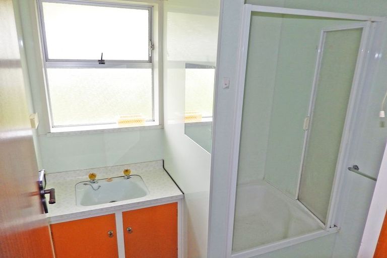 Photo of property in 16 Brinkburn Street, South Hill, Oamaru, 9400