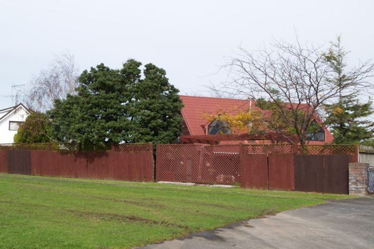 Photo of property in 105 Whitford Road, Somerville, Auckland, 2014