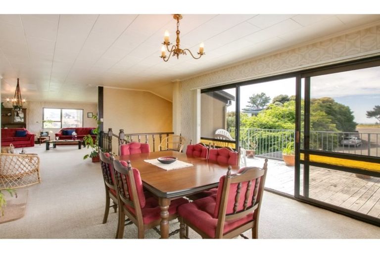 Photo of property in 4 Anthony Place, Bay View, Napier, 4104