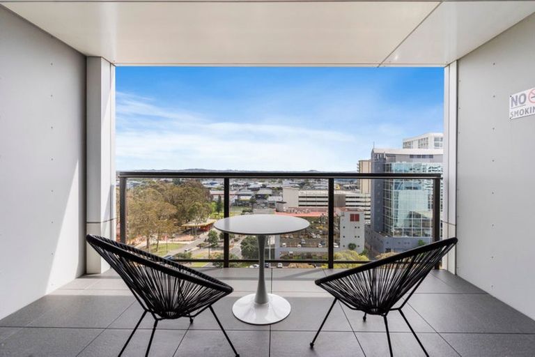 Photo of property in Twin Towers, 811/17 Putney Way, Manukau, Auckland, 2104