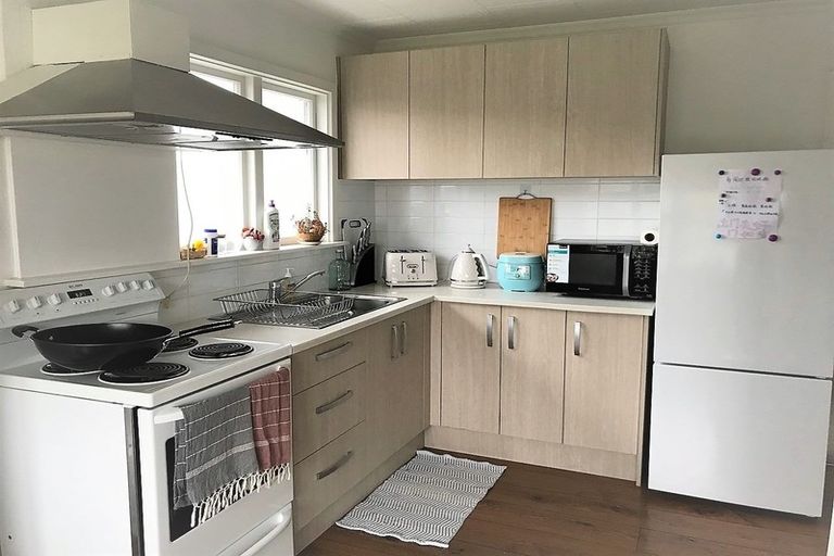 Photo of property in 20 Fenchurch Street, Northcote, Christchurch, 8052