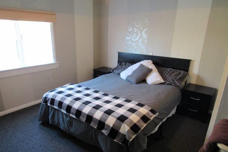 Photo of property in 12 Burns Street, Hawera, 4610