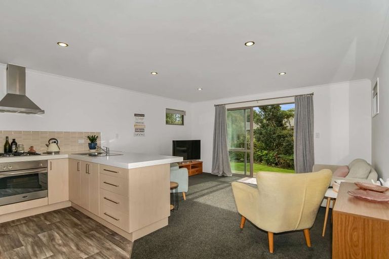 Photo of property in 118 Brougham Street, Westport, 7825