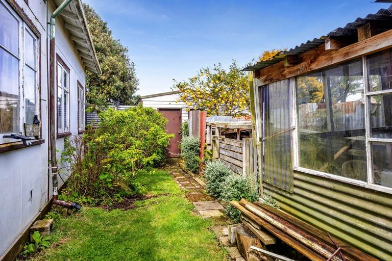 Photo of property in 77 Kapuni Street, Manaia, 4612