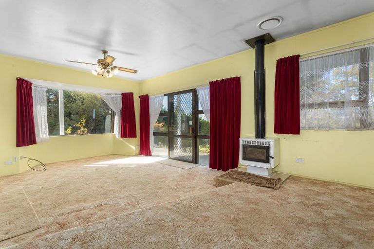 Photo of property in 21 Kawerau Road, Putauaki, Whakatane, 3192