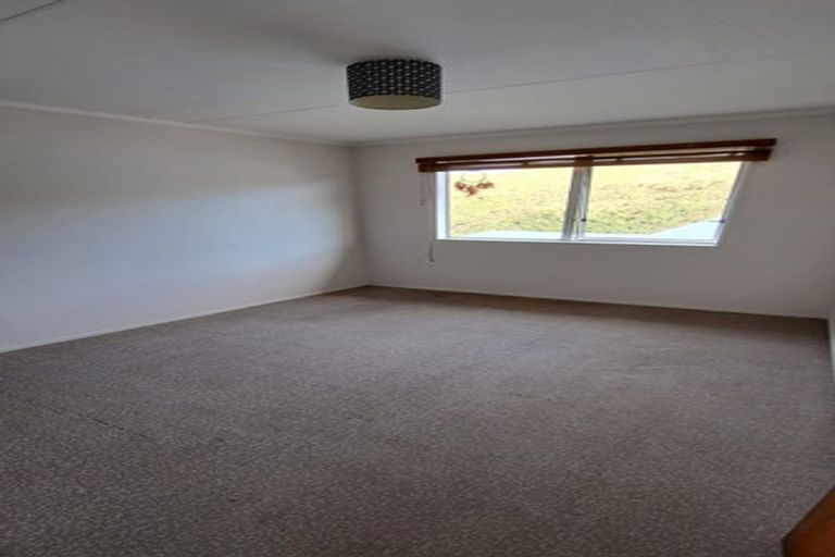 Photo of property in 9 Colorado Grove, Brooklyn, Wellington, 6021