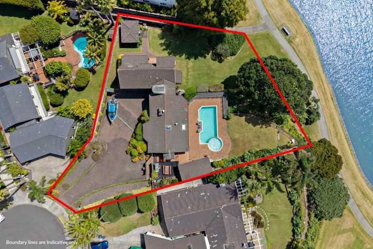 Photo of property in 19 Sanctuary Point, Sunnyhills, Auckland, 2010