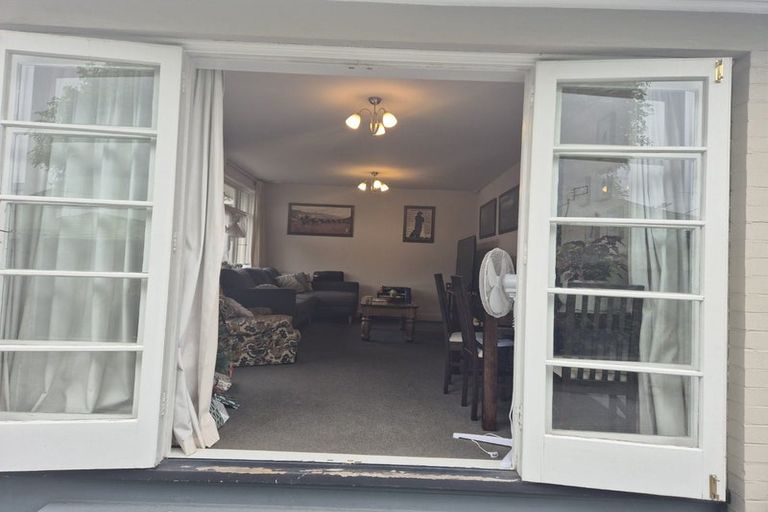 Photo of property in 229 Innes Road, St Albans, Christchurch, 8052