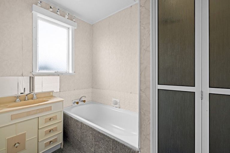 Photo of property in 412 Huia Place, Camberley, Hastings, 4120