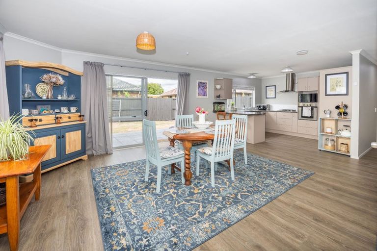 Photo of property in 1 Rene Way, Huntington, Hamilton, 3210