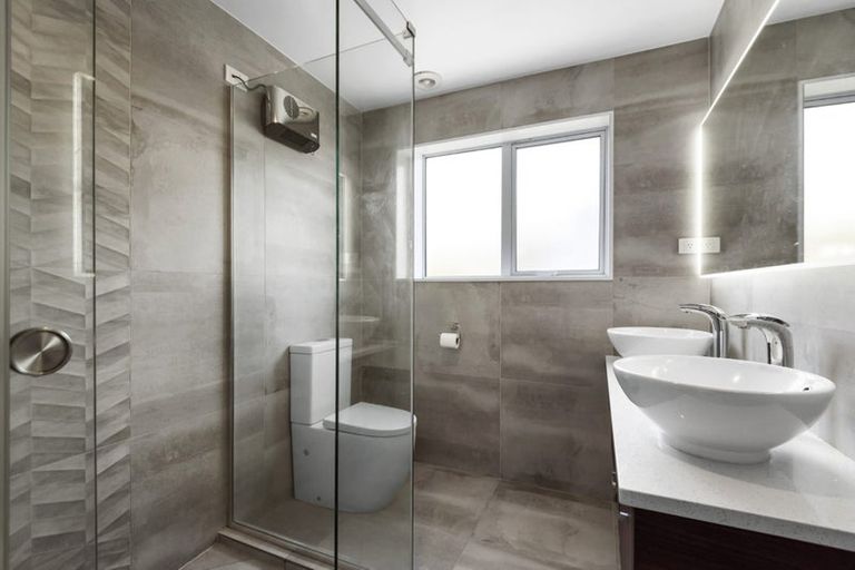 Photo of property in 87b Fairview Avenue, Fairview Heights, Auckland, 0632