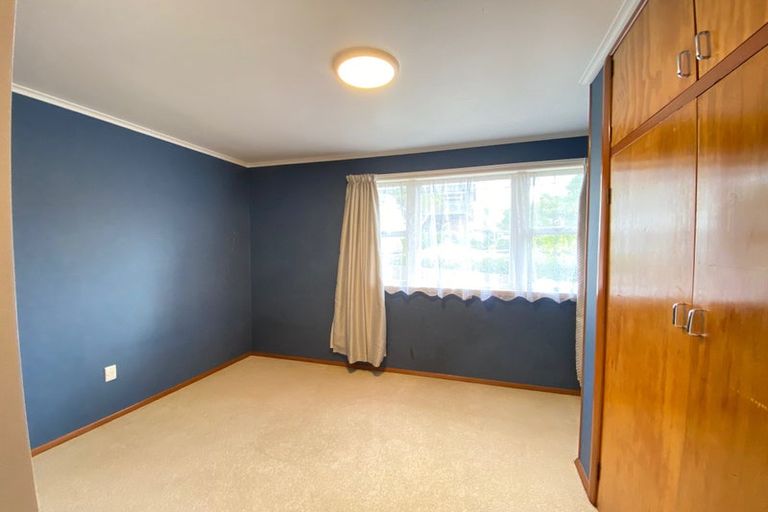 Photo of property in 19 Blease Street, New Lynn, Auckland, 0600