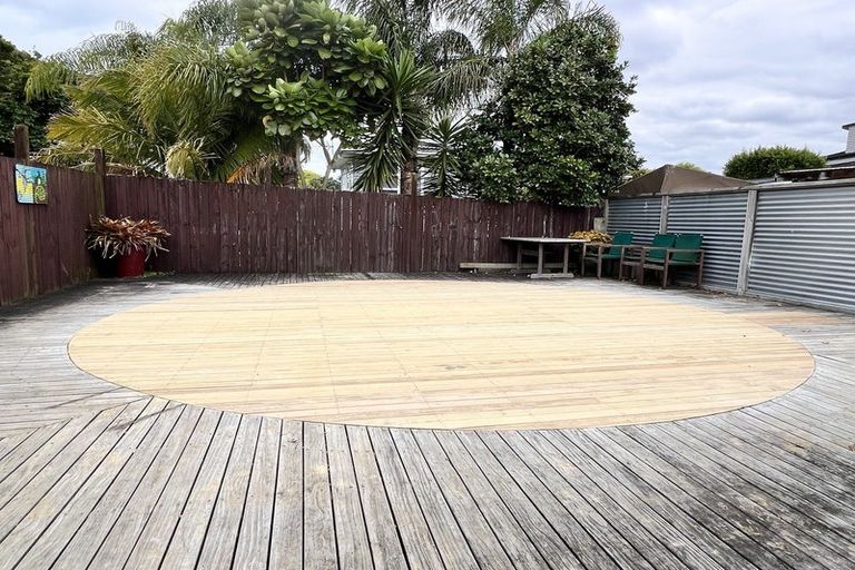 Photo of property in 123 Gills Road, Bucklands Beach, Auckland, 2014