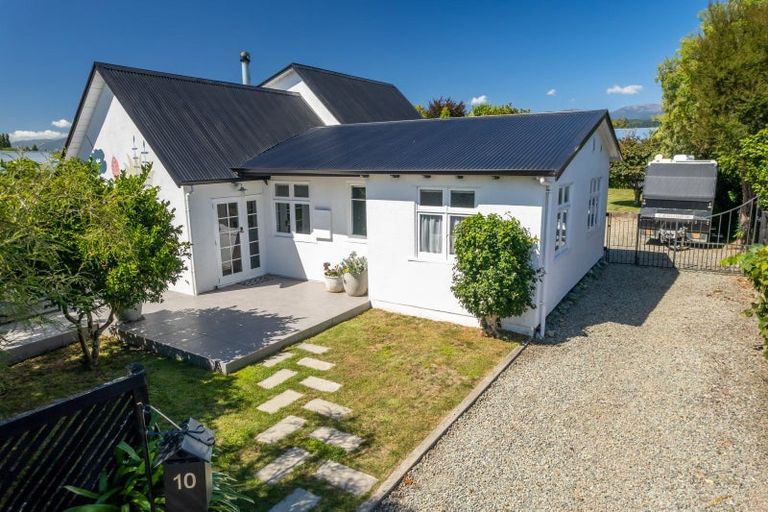 Photo of property in 10 Somerville Lane, Brightwater, 7022