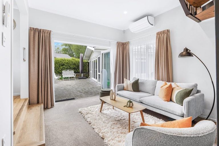 Photo of property in 22 Morris Road, Hillcrest, Hamilton, 3216