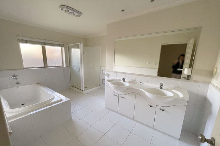 Photo of property in 64 Huntington Drive, Huntington, Hamilton, 3210