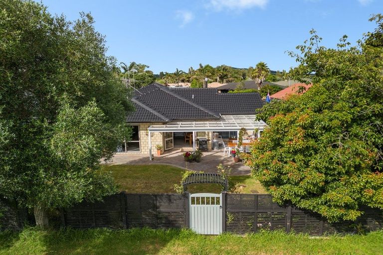 Photo of property in 19 Oriental Parade, Papamoa Beach, Papamoa, 3118