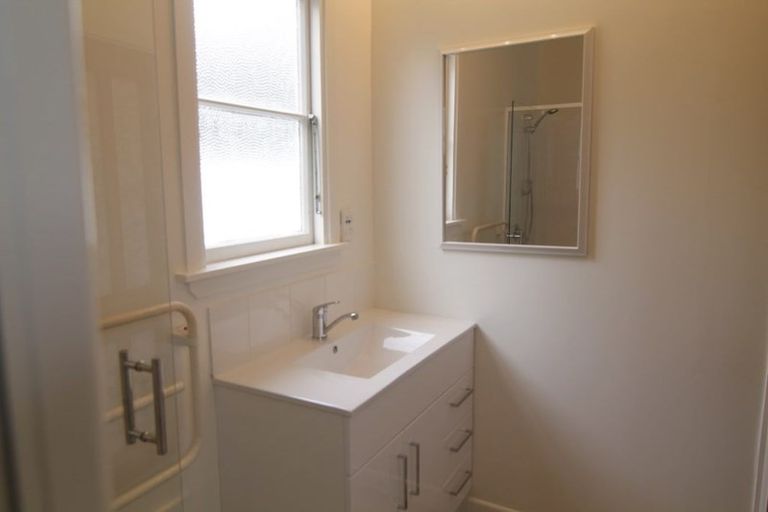 Photo of property in 51 Windermere Road, Papanui, Christchurch, 8053