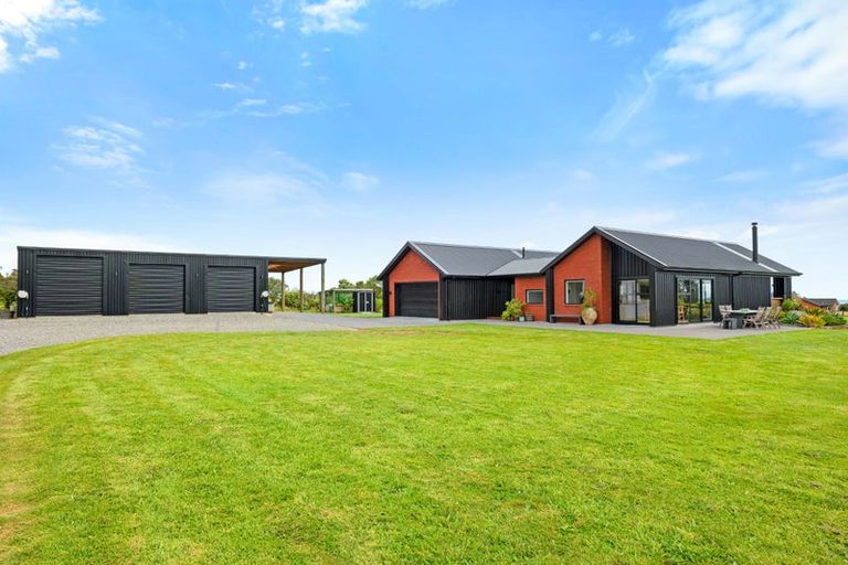 Photo of property in 1506 Egmont Road, Egmont Village, 4386