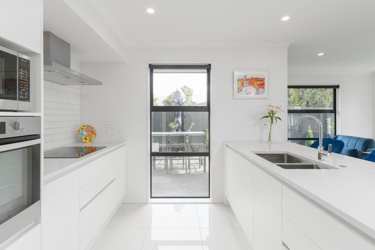 Photo of property in 17 Parawai Street, Marshland, Christchurch, 8083