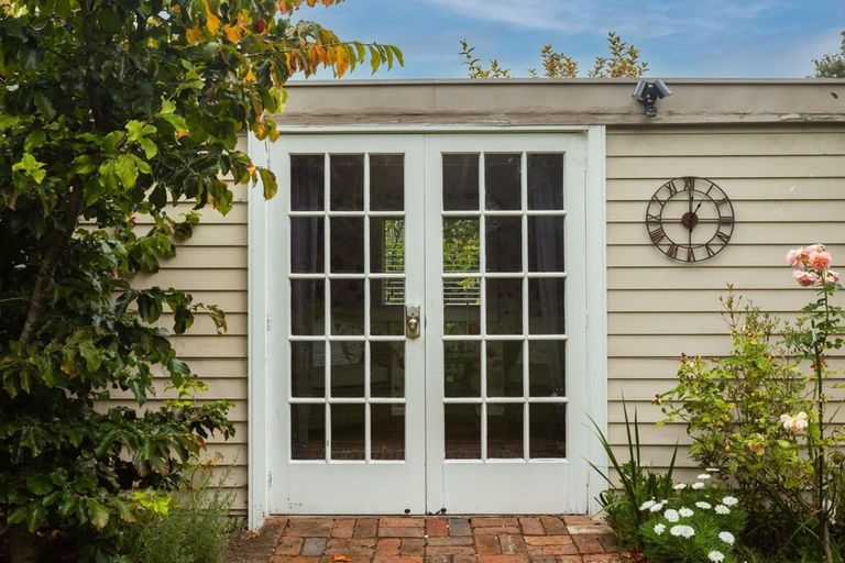 Photo of property in 44 Alpha Avenue, Strowan, Christchurch, 8052