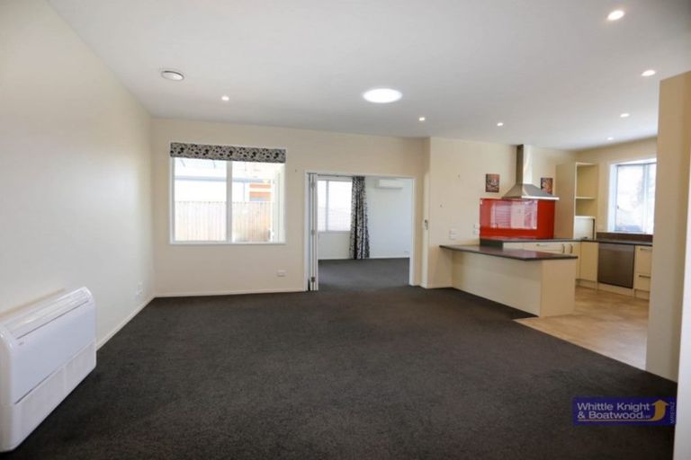Photo of property in 131 Cranford Street, St Albans, Christchurch, 8014