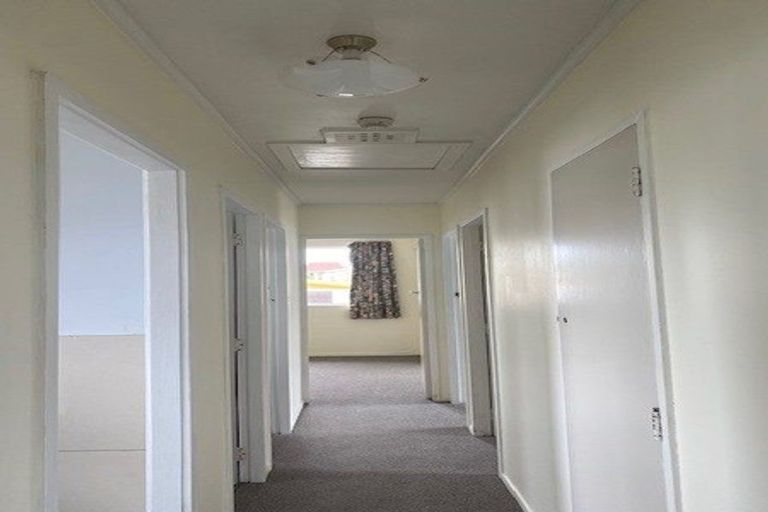 Photo of property in 12 Marion Place, Deanwell, Hamilton, 3206