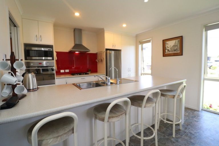 Photo of property in 7 Wakatere Place, Thames, 3500