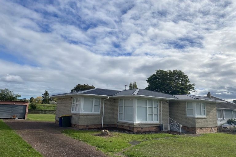 Photo of property in 20a Nile Road, Kelston, Auckland, 0602
