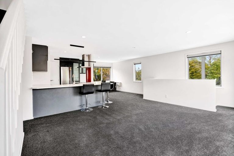Photo of property in 1/86 Springfield Road, St Albans, Christchurch, 8014