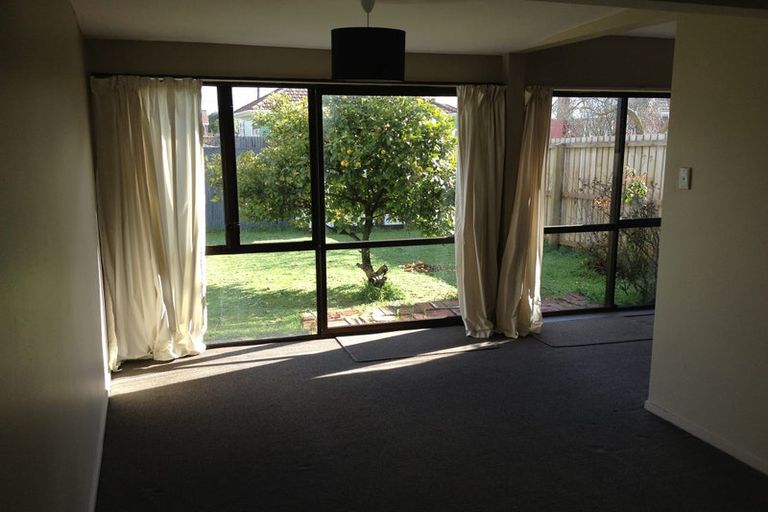 Photo of property in 11 Hay Street, Bromley, Christchurch, 8062