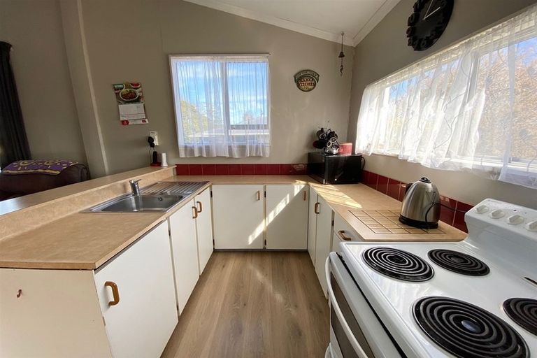 Photo of property in 35 Cromer Street, Balclutha, 9230