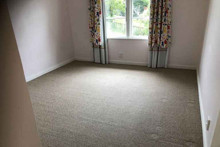 Photo of property in 1/32 Willerton Avenue, New Lynn, Auckland, 0600