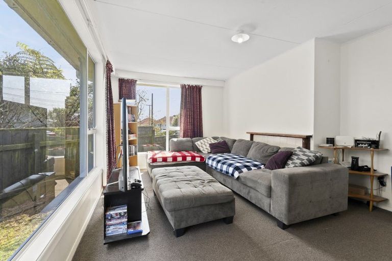 Photo of property in 24 Ridd Street, Lynmouth, New Plymouth, 4310