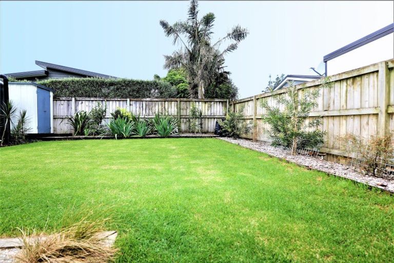 Photo of property in 44 Dolphin Drive, Whiritoa, Whangamata, 3691