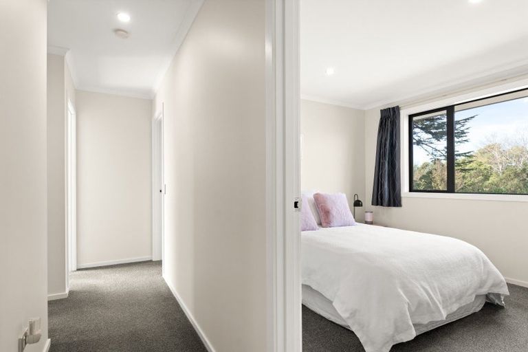 Photo of property in 10 Saint James Place, Fairfield, Dunedin, 9018