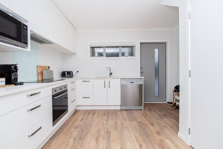 Photo of property in 17/19 Ruakiwi Road, Hamilton Lake, Hamilton, 3204