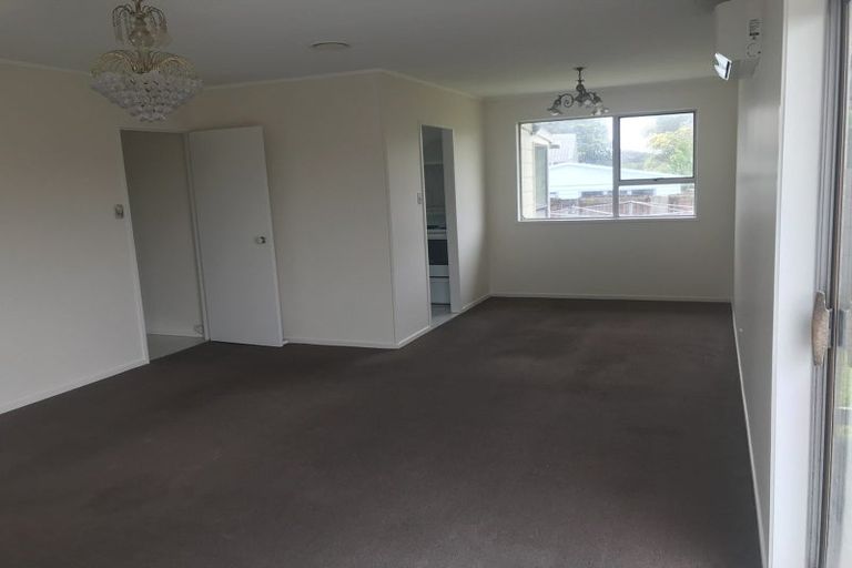 Photo of property in 19 Almay Place, Clover Park, Auckland, 2019