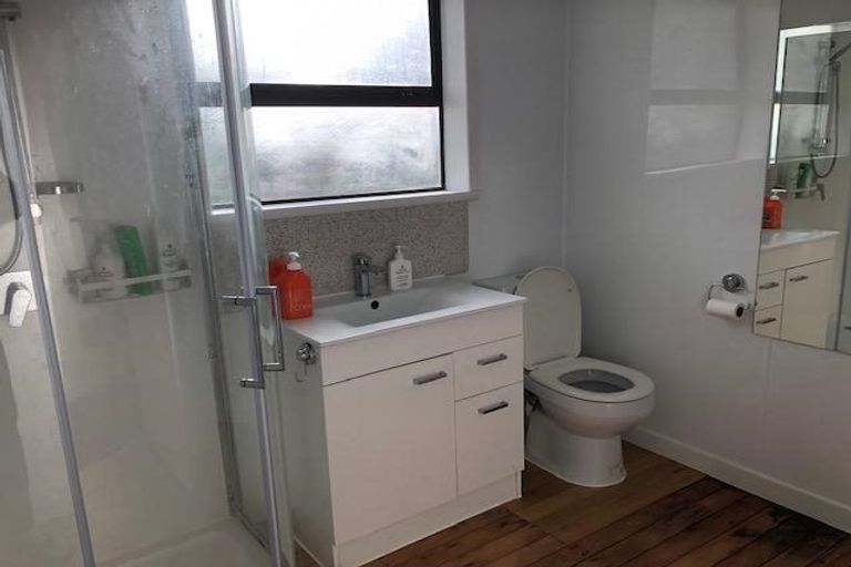 Photo of property in 9 Waiana Avenue, Mangere Bridge, Auckland, 2022