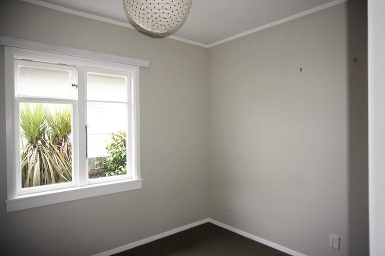 Photo of property in 19 East Street, Terrace End, Palmerston North, 4410