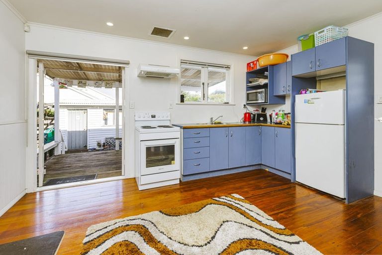 Photo of property in 1/5 Scott Road, Papakura, 2110