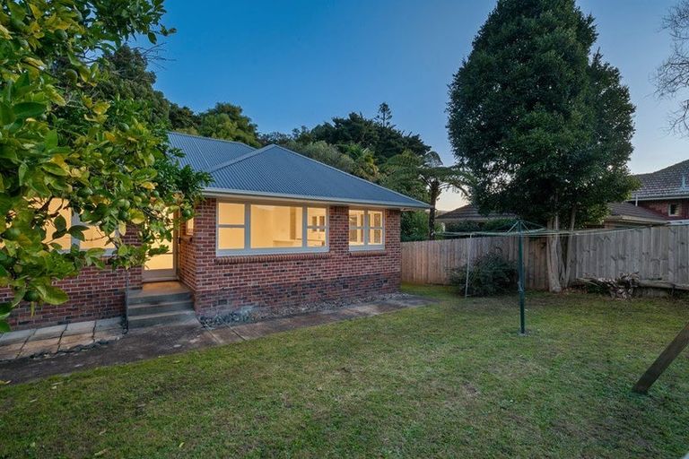 Photo of property in 47 Grande Vue Road, Hillpark, Auckland, 2102