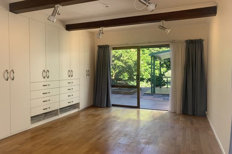 Photo of property in 11a Hillcrest Grove, Hillpark, Auckland, 2102