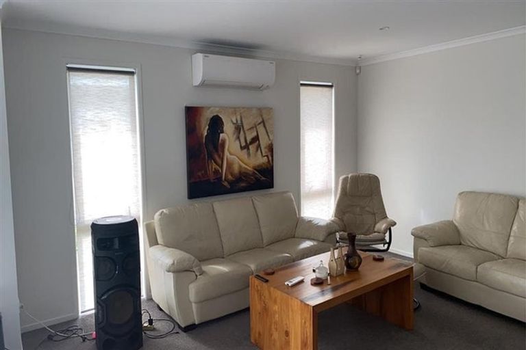 Photo of property in 8 Tipa Lane, Papamoa Beach, Papamoa, 3118