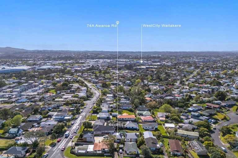 Photo of property in 74a Awaroa Road, Sunnyvale, Auckland, 0612