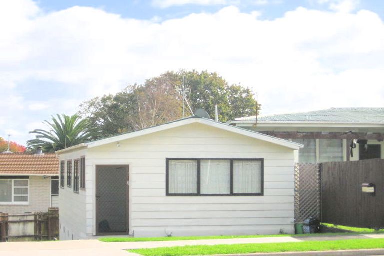 Photo of property in 134 Rangitoto Road, Papatoetoe, Auckland, 2025